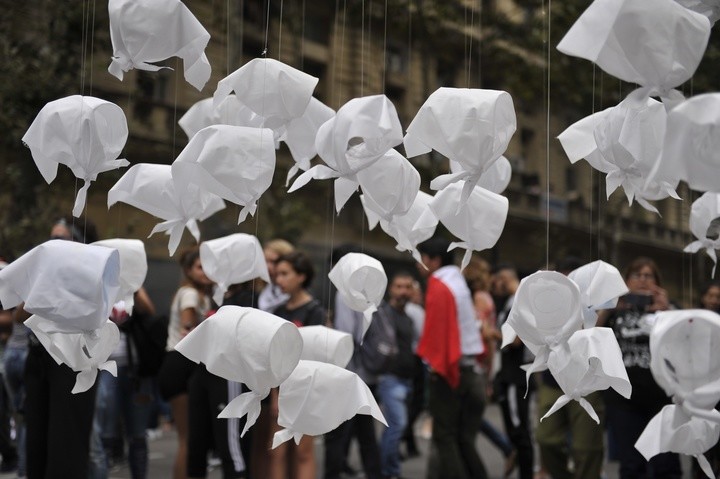 #24M: “Pañuelazo blanco” en las redes sociales por el Día de la Memoria
