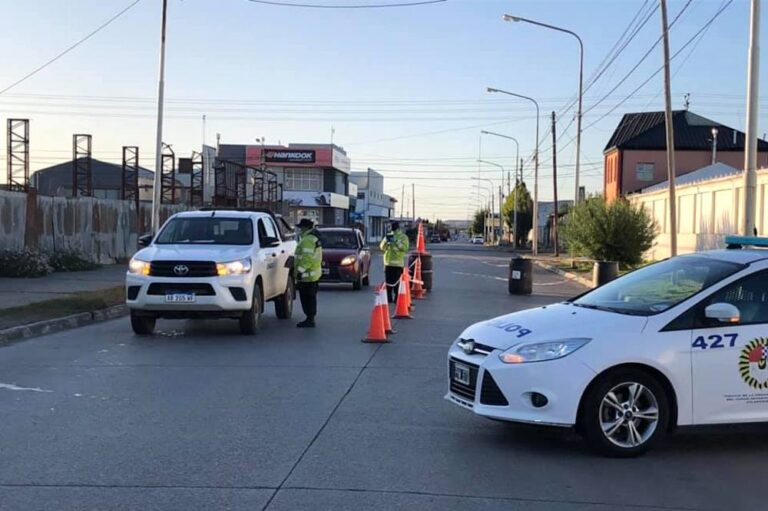 El comisario Rodríguez anunció el regreso de controles estrictos ante la detección de aglomeramiento en espacios públicos