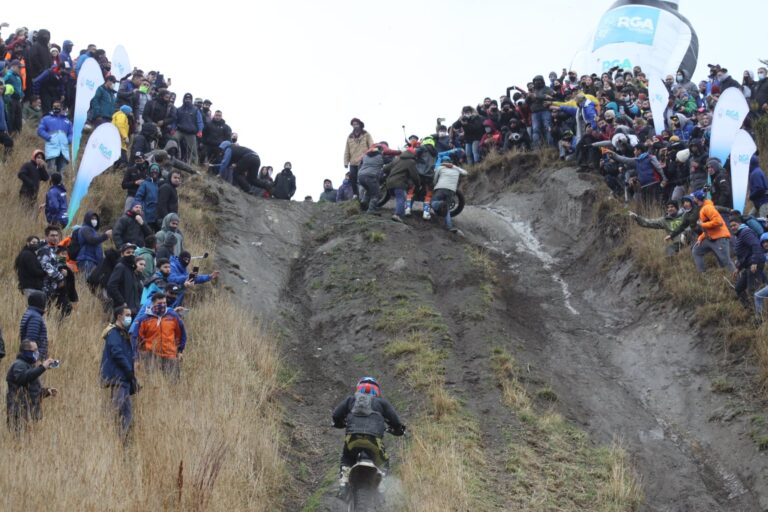 Vuelta a la Tierra del Fuego suspendida: El Comité Operativo de Emergencia lo decidió ante el no cumplimiento de los protocolos