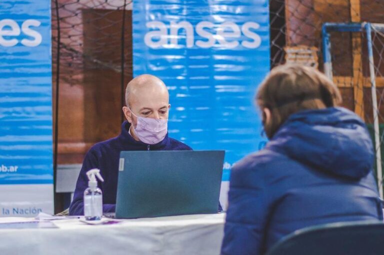 Ushuaia: Organismos nacionales atenderán las consultas de vecinos en el barrio La Cantera