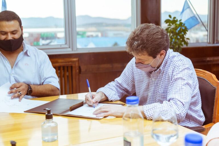 Andorra: Melella confirmó la obra que llevará el servicio de agua y cloacas a más de 200 familias