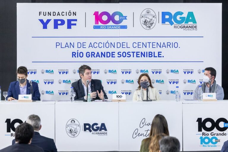 Río Grande sostenible: El Municipio y la fundación YPF presentaron el plan de acción del centenario
