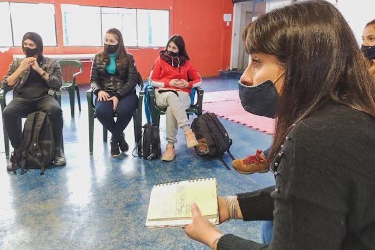 Ushuaia: Se dictó un taller de ESI para estudiantes de colegios secundarios