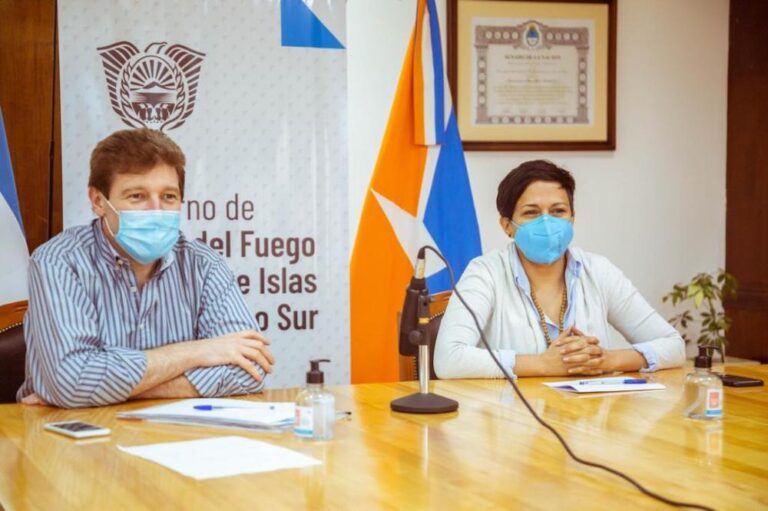 “La intención es ir avanzando hacia una presencialidad plena o completa a partir de hoy”, señaló Cubino