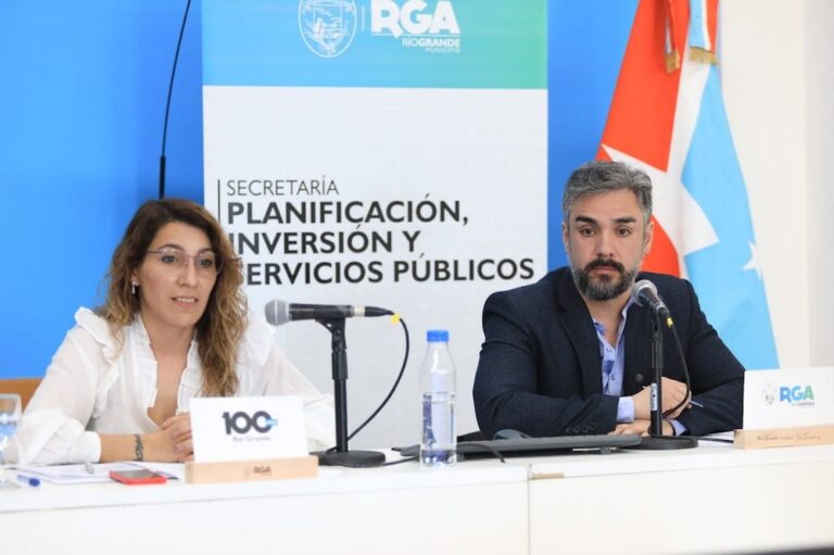 Río Grande: “El presupuesto 2022 implica que 1 de cada 3 pesos esté destinado a la obra pública”