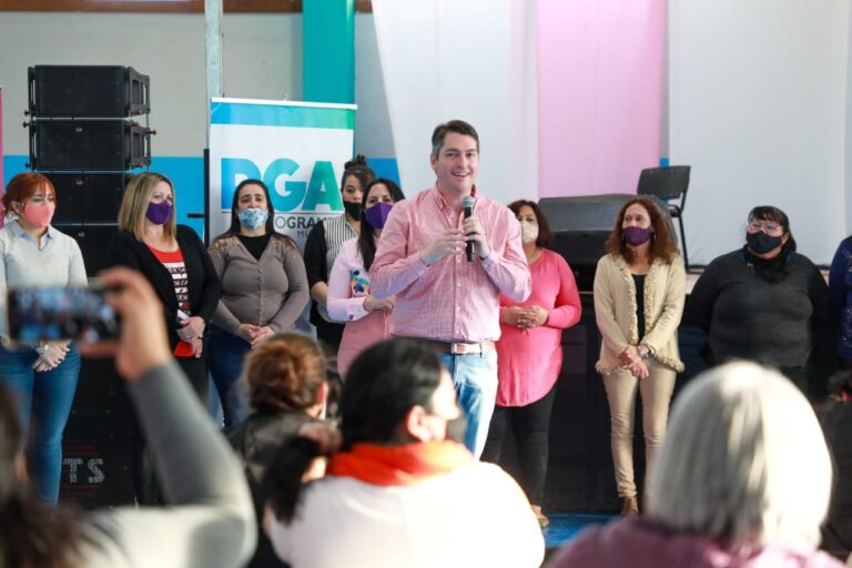 Día de la Madre: El intendente Perez celebró la fecha junto a referentes de comedores comunitarios