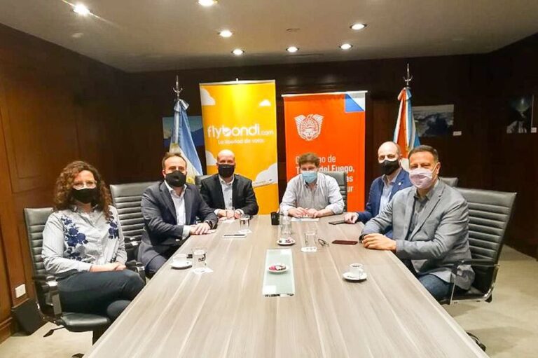 Mayor conectividad aérea: Ushuaia se suma a la red de vuelos domésticos de Flybondi