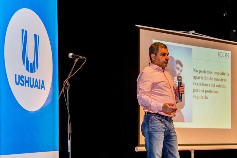 Ushuaia: Se llevó adelante una charla sobre Neurociencia dirigida a emprendedores de la ciudad