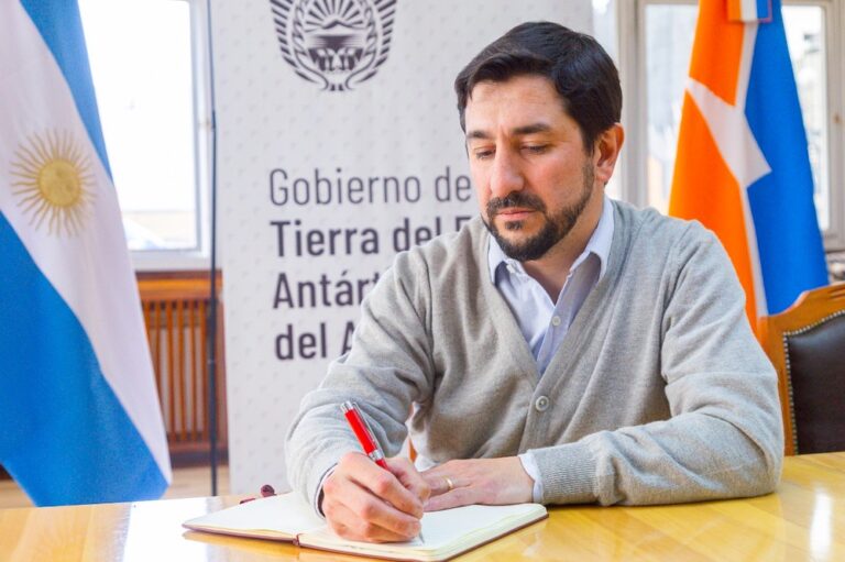 El ministro de Finanzas Públicas Federico Zapata García se refirió a algunos aspectos técnicos del Consenso Fiscal