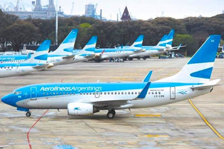 Aerolíneas Argentinas confirmó la reanudación de sus vuelos entre Trelew y Ushuaia