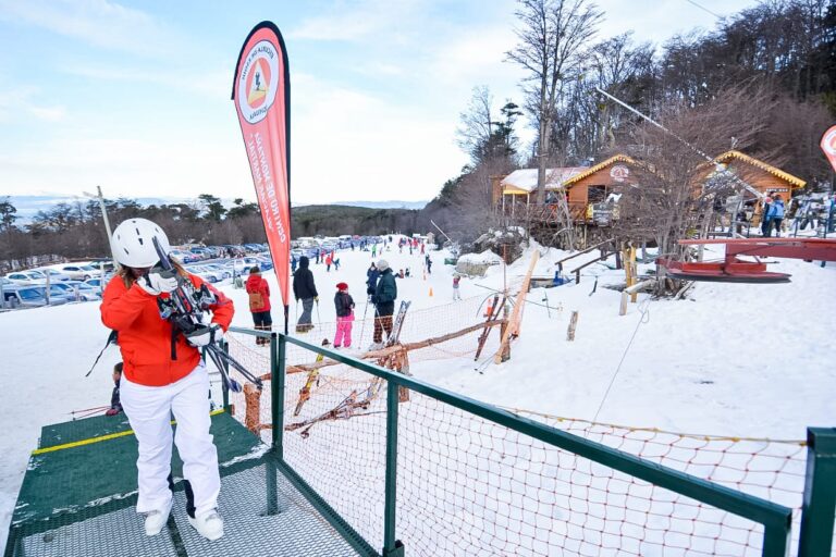 *TIERRA DEL FUEGO DA INICIO A SU TEMPORADA INVERNAL CON LA APERTURA DE LOS CENTROS INVERNALES