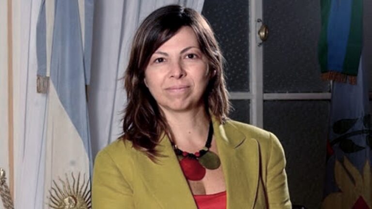 Cambios en el Gabinete nacional: La fueguina Silvina Batakis será la nueva ministra de Economía