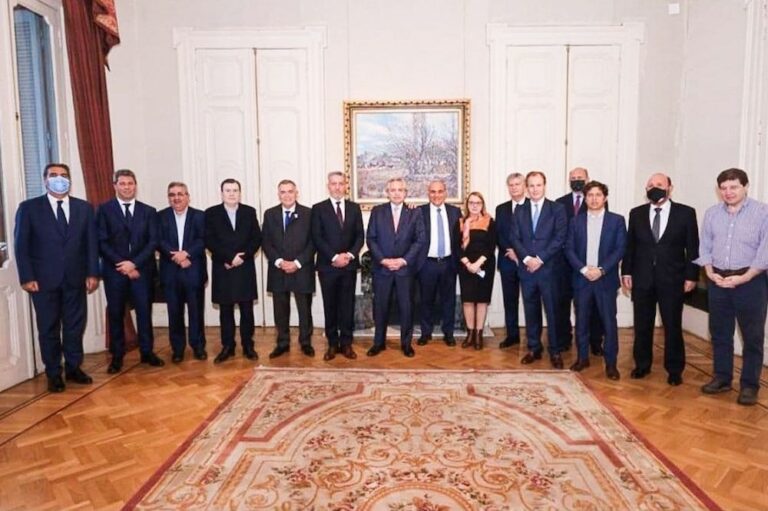 Melella estuvo presente en la reunión de Gobernadores con el presidente Alberto Fernández