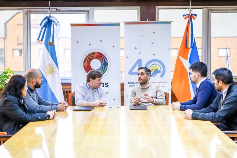 “Ambos convenios tienen que ver con la agenda ambiental y sus problemáticas”, explicó Cabandié