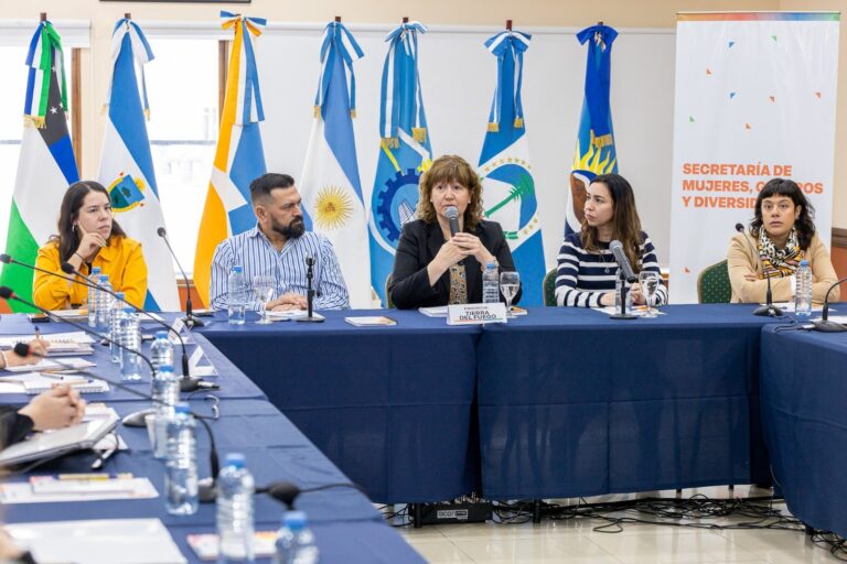 SE LLEVÓ ADELANTE EN NUESTRA PROVINCIA EL SEGUNDO ENCUENTRO PATAGÓNICO DE GÉNEROS Y DIVERSIDADES