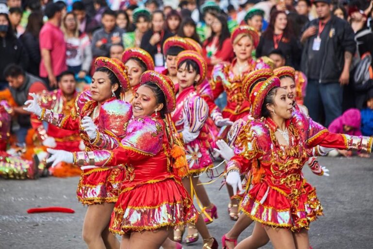 LA MUNICIPALIDAD DE USHUAIA REALIZÓ UNA NUEVA JORNADA DE LOS “CARNAVALES BARRIALES”