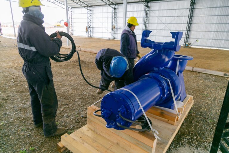 RÍO GRANDE: SE RECIBIERON LAS BOMBAS QUE IMPULSARÁN LOS EFLUENTES HACIA LA NUEVA PLANTA DE PRETRATAMIENTO
