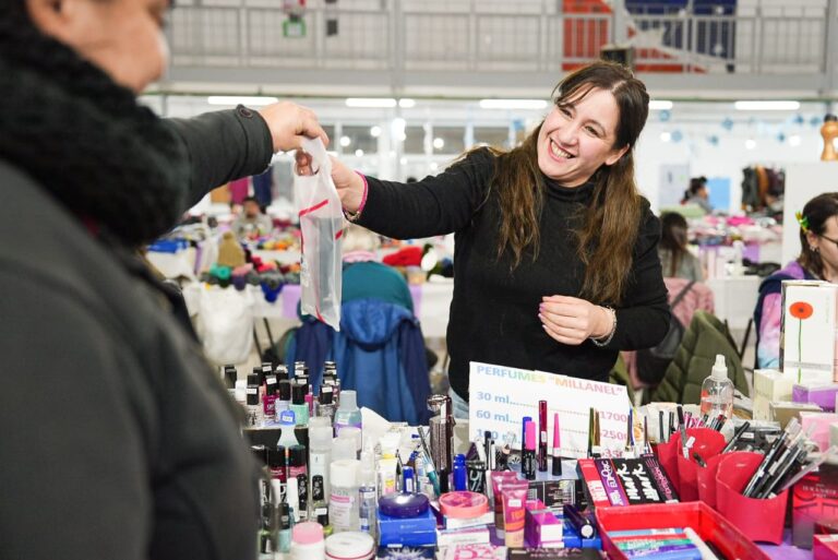 EL 85% DE LAS PERSONAS REGISTRADAS EN ECONOMÍA POPULAR SON MUJERES JEFAS DE HOGAR