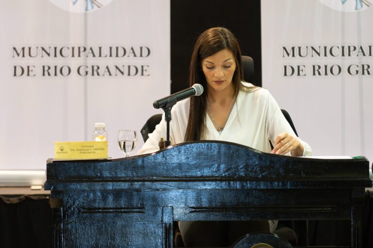El bloque MOPOF logró la aprobación del impulso al turismo y prevención ante el riesgo de las apuestas virtuales