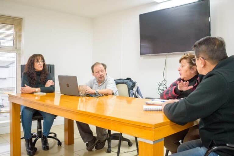 El Gobierno y el sector docente acordaron una nueva recomposición salarial