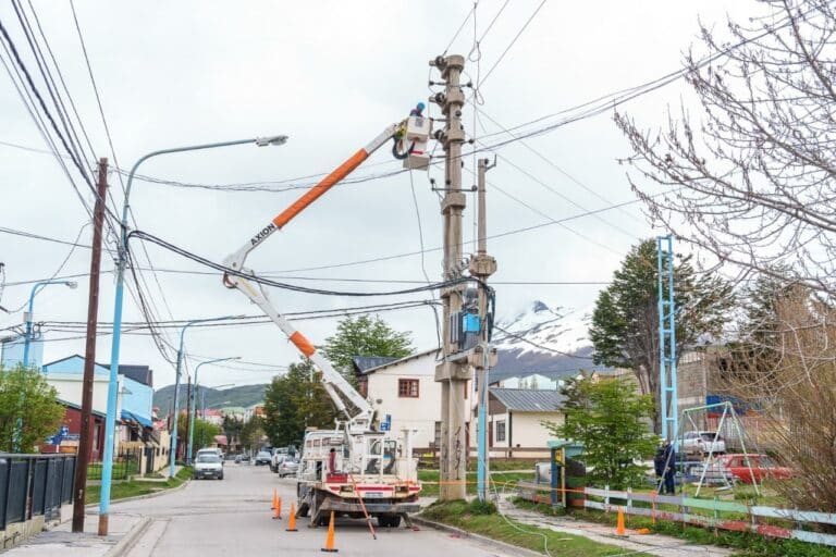 Corte de energía en sectores de Ushuaia por desperfecto técnico