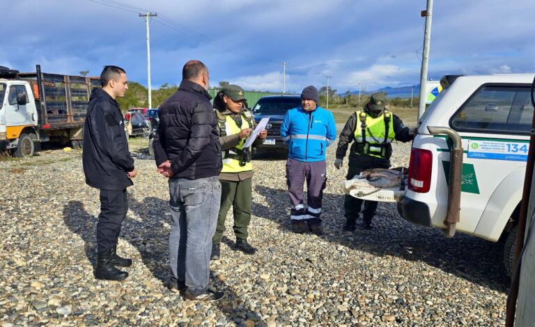 Operativo en Ruta Nacional 3: secuestran truchas y equipos de pesca deportiva