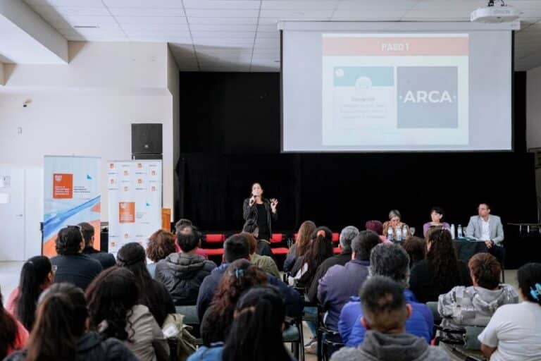 Más de 150 emprendedores participaron en la primera edición del programa Conectándonos