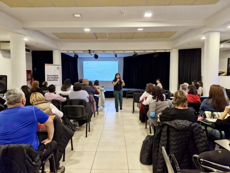 Ciclo 2025: Programa Provincial de Actualización Docente con una jornada para equipos supervisivos