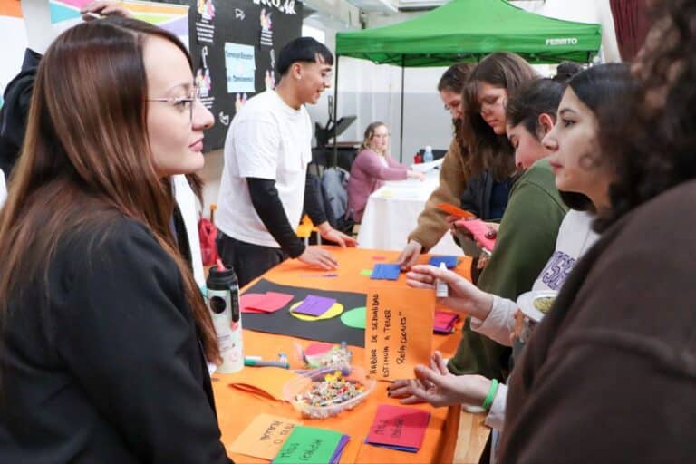 Jóvenes participaron activamente en una nueva jornada sobre prevención de consumos problemáticos